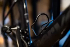 SILCA, Flaschenhalter Sicuro Titanium, Black Cerakote Edition -Fahrradzubehör Geschäft cerakote black blackcervelo sw 1800x1800 1