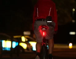 Hiplok DC Bügelschloss All Black -Fahrradzubehör Geschäft dc1ab wearing dark